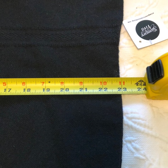 Cute black dress - Picture 5 of 5